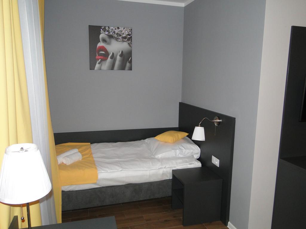 Apartamenty Brzezinski Września Buitenkant foto