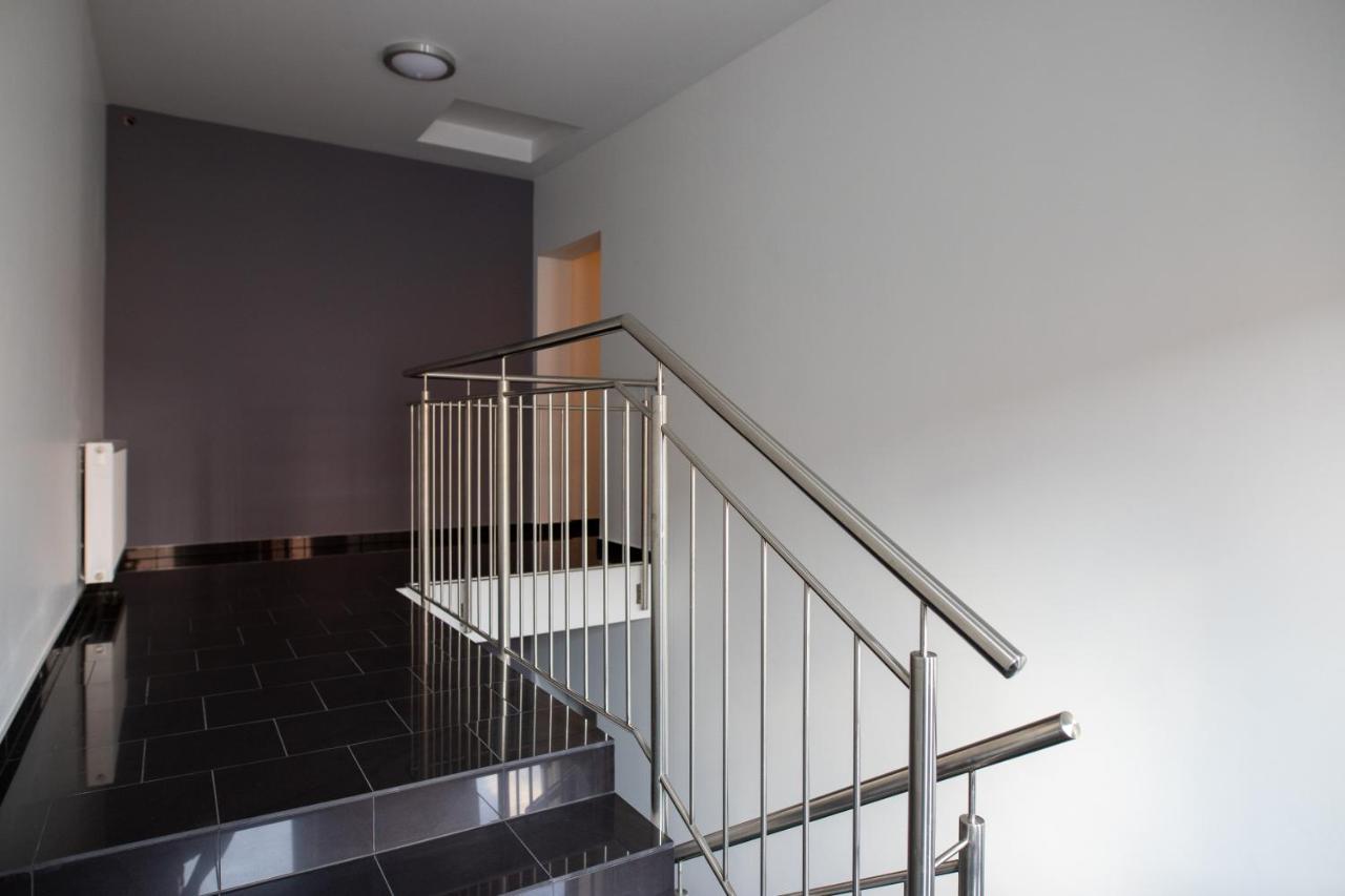 Apartamenty Brzezinski Września Buitenkant foto
