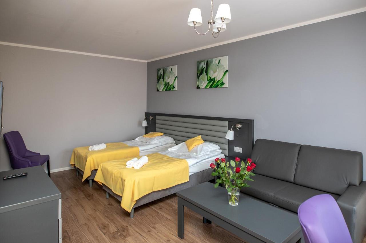 Apartamenty Brzezinski Września Buitenkant foto