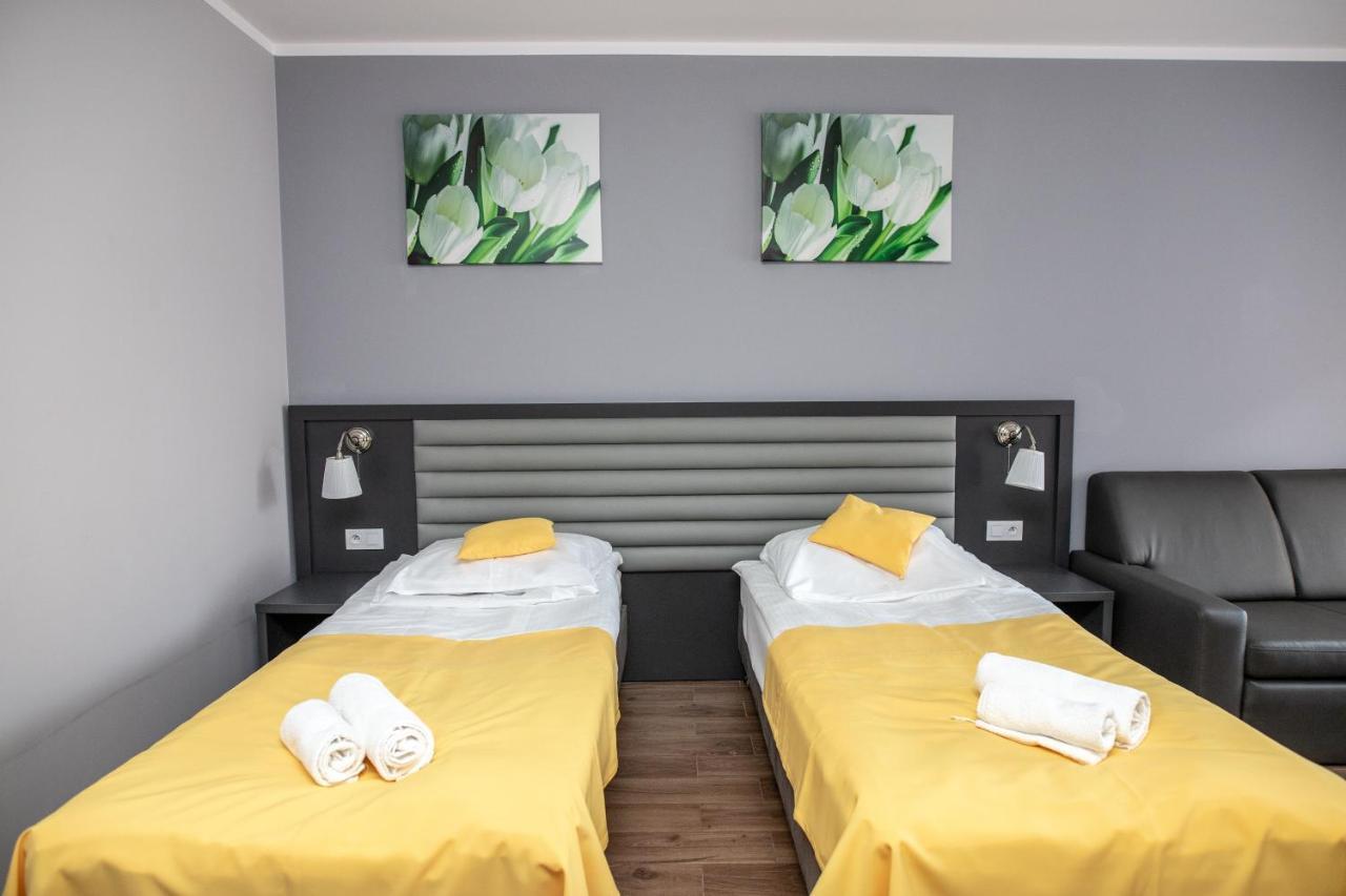 Apartamenty Brzezinski Września Buitenkant foto
