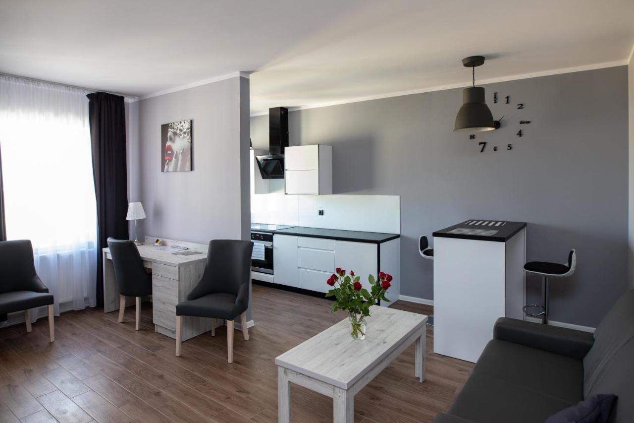 Apartamenty Brzezinski Września Buitenkant foto