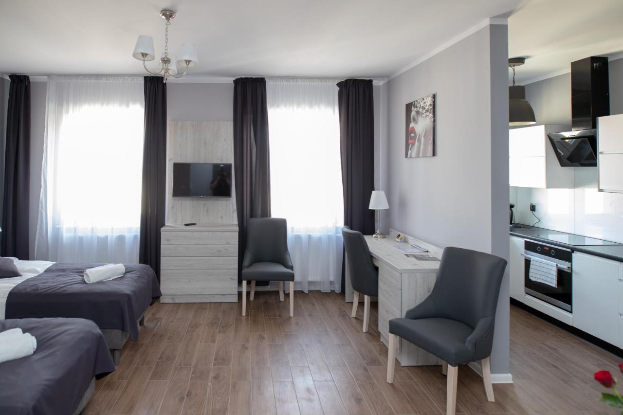 Apartamenty Brzezinski Września Buitenkant foto
