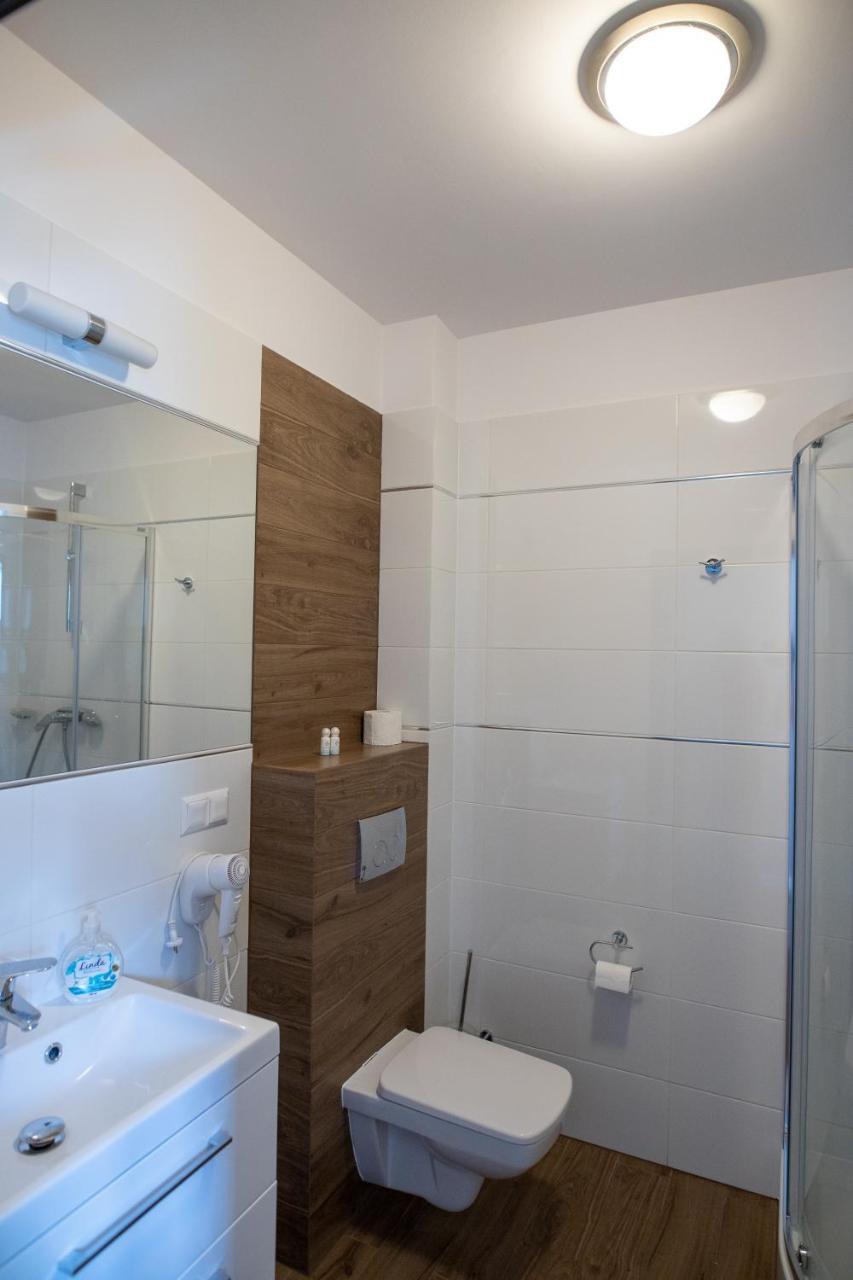 Apartamenty Brzezinski Września Buitenkant foto