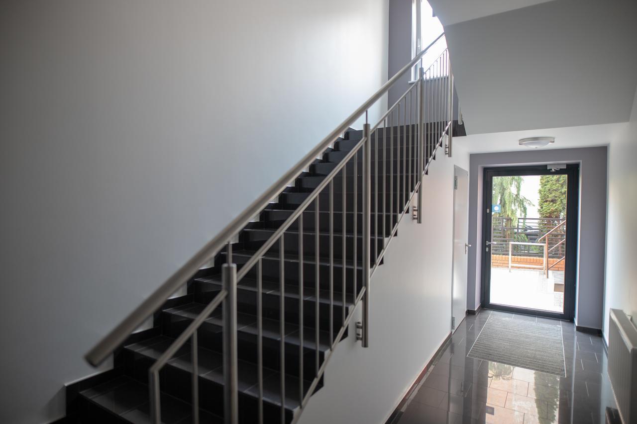 Apartamenty Brzezinski Września Buitenkant foto