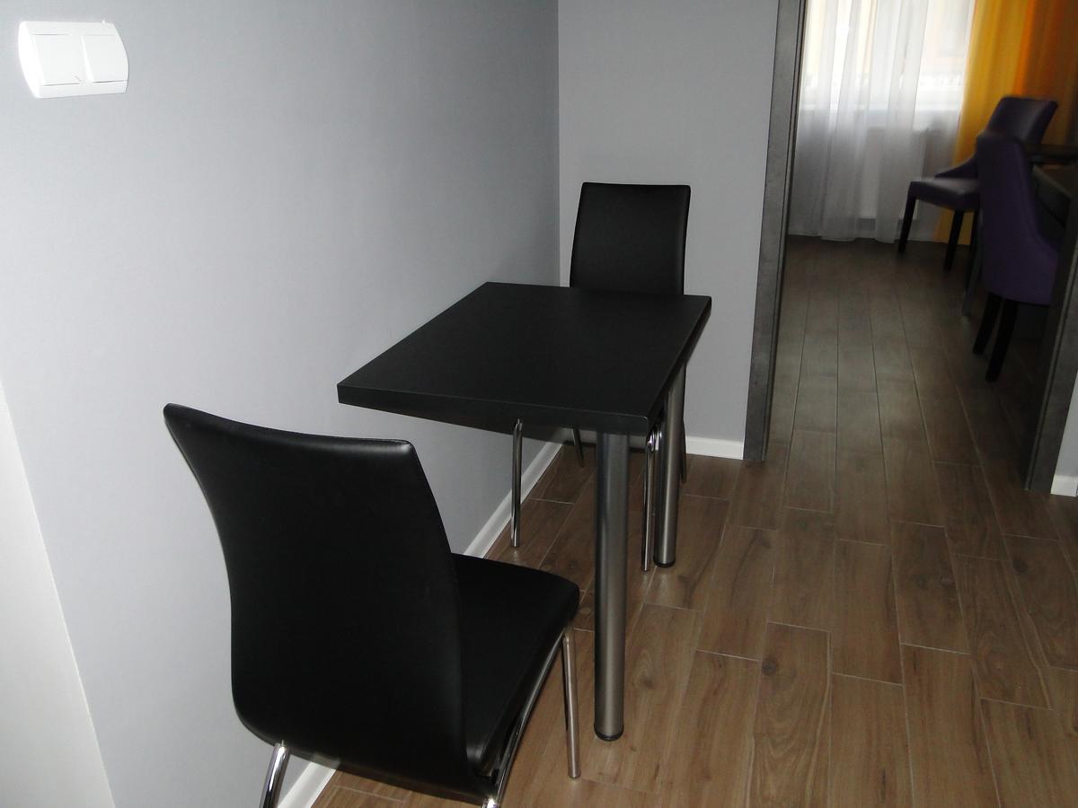 Apartamenty Brzezinski Września Buitenkant foto